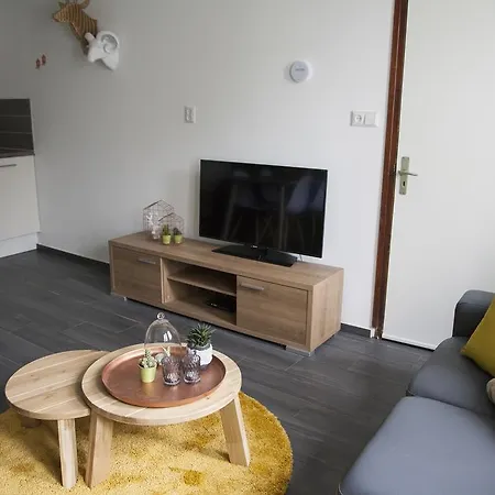 Apartment Top Van Epen